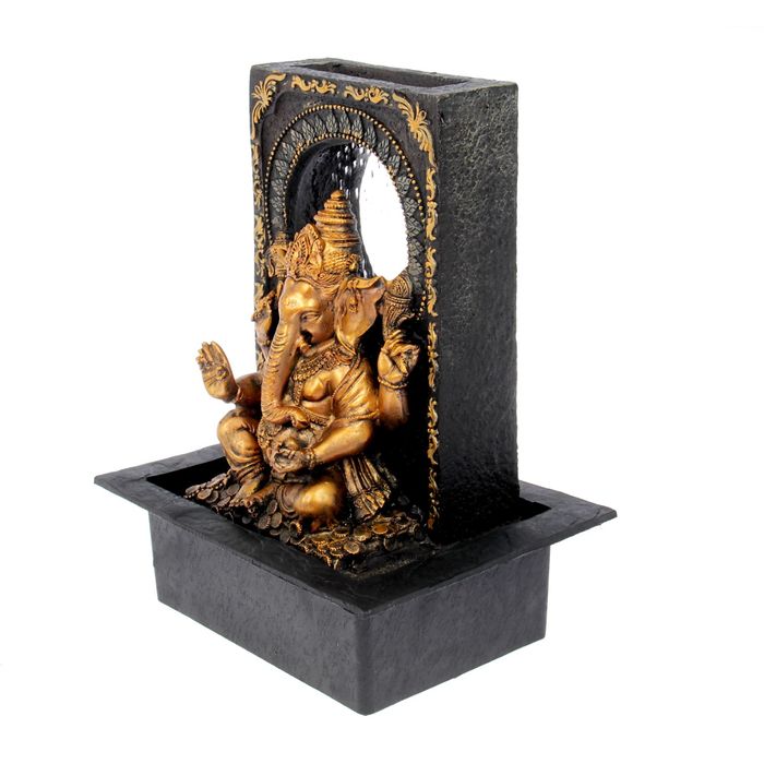 Фонтан "Ганеша в золотом обрамлении"