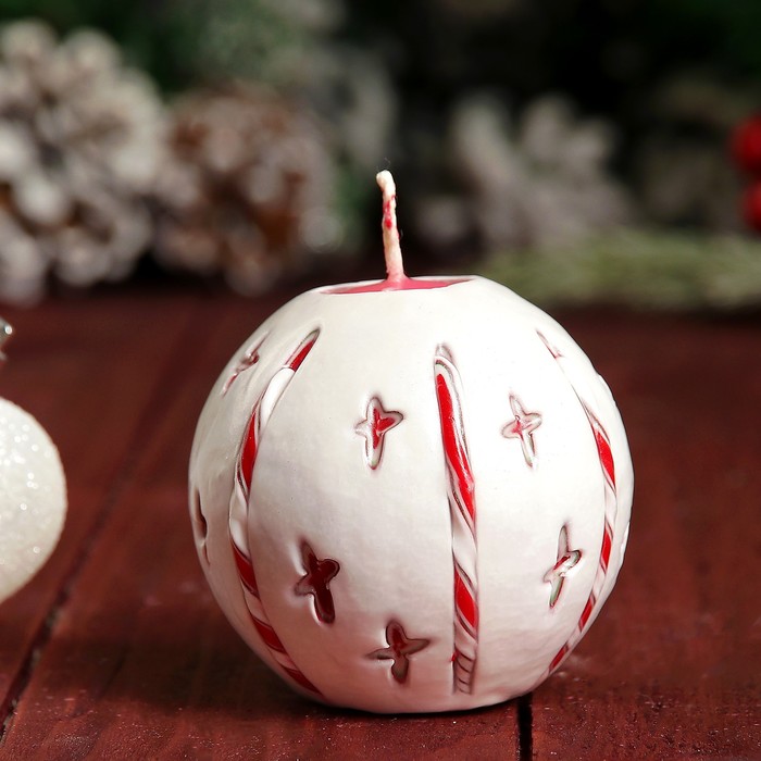 Свеча резная шар "Рождественская история" шар 6см