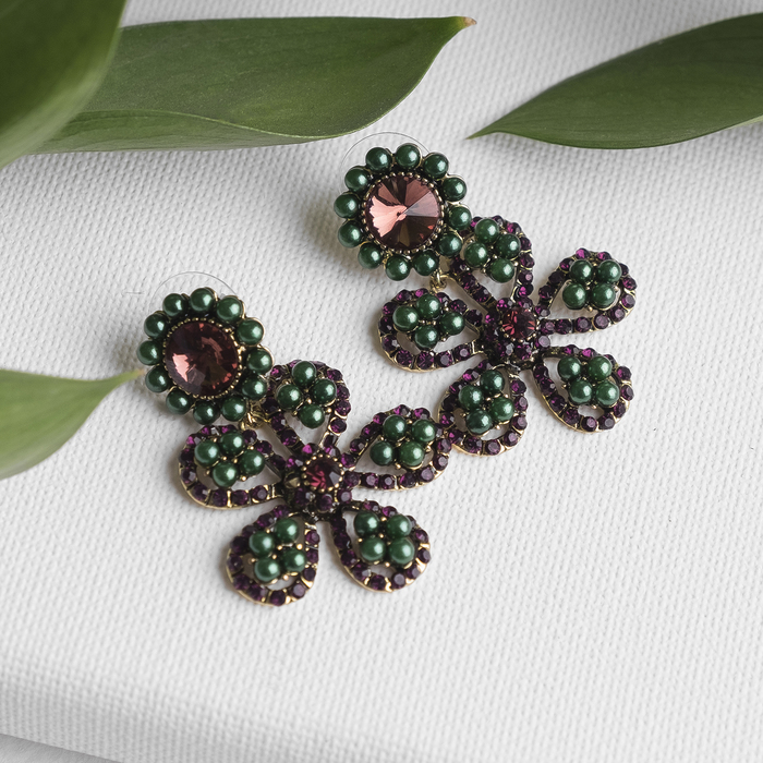 Серьги с жемчугом "Цветы ромашки", цвет зелено-фиолетовый