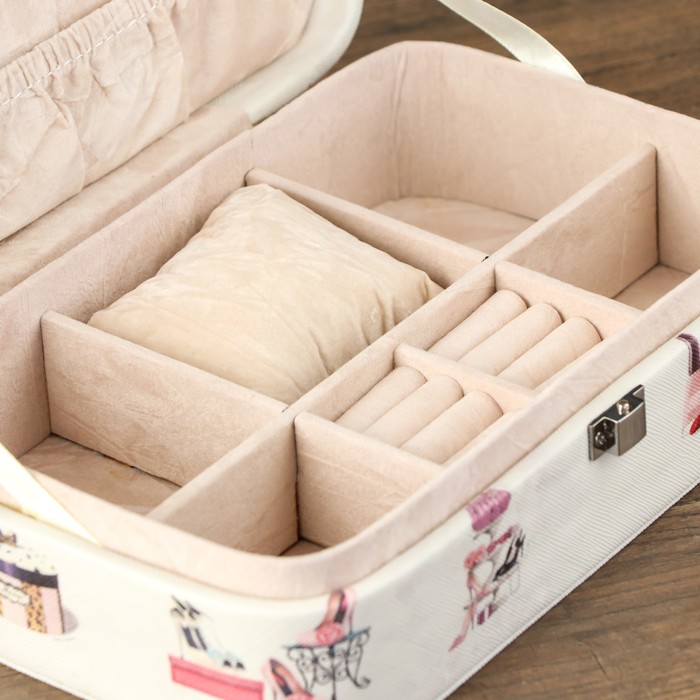 Шкатулка для украшений "Бабочка сиреневая"