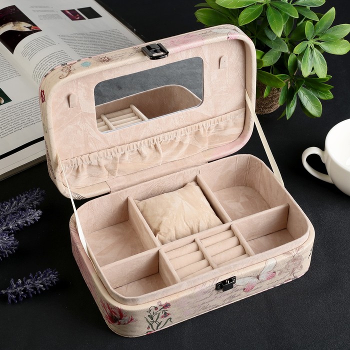 Шкатулка для украшений "Бабочка на розовом"