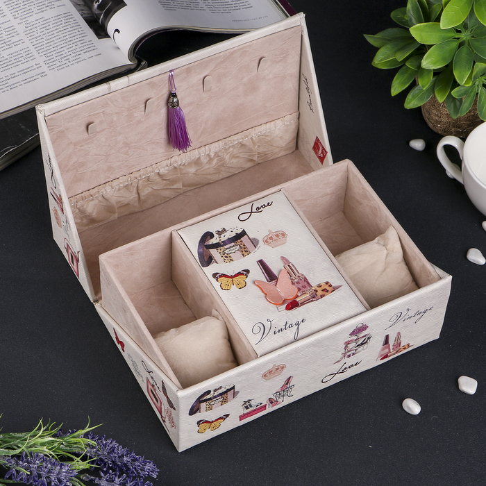 Шкатулка для украшений "Бабочка с кисточкой"