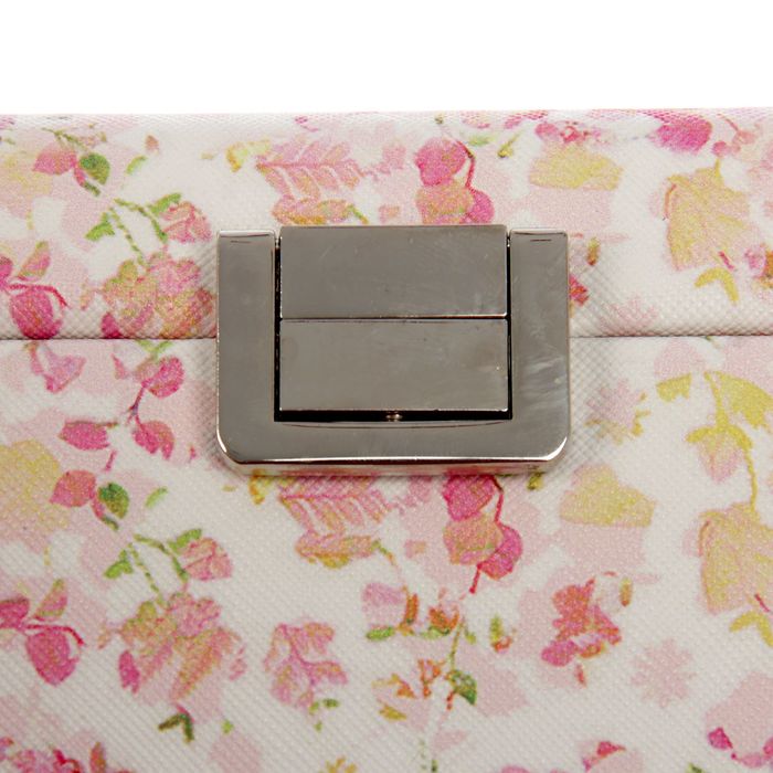 Шкатулка для украшений "Лепестки"