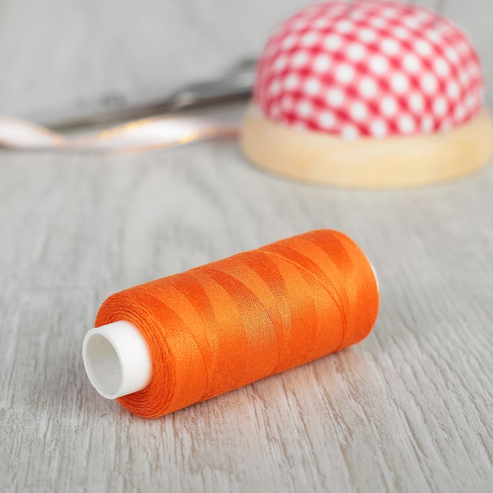 Нитки 40/2, 365м, №116, цвет оранжевый