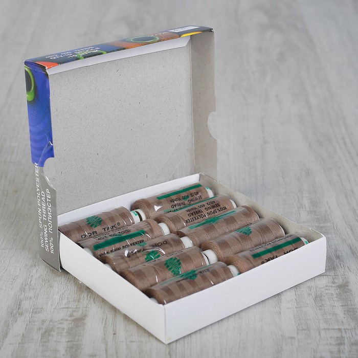 Нитки 40/2, 365м, №430, цвет коричневый