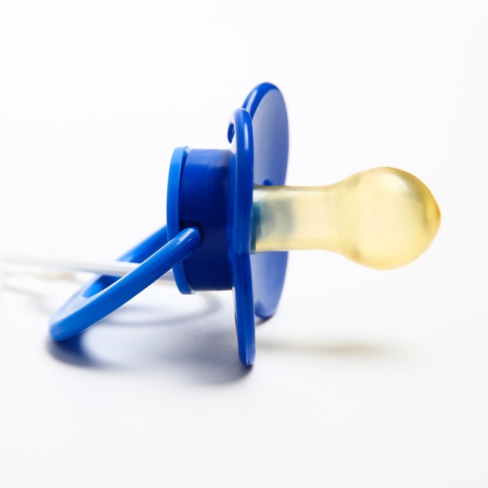 Соска-пустышка латексная классическая с кольцом «Лучший ребёнок», на цепочке с прищепкой, от 0 мес.