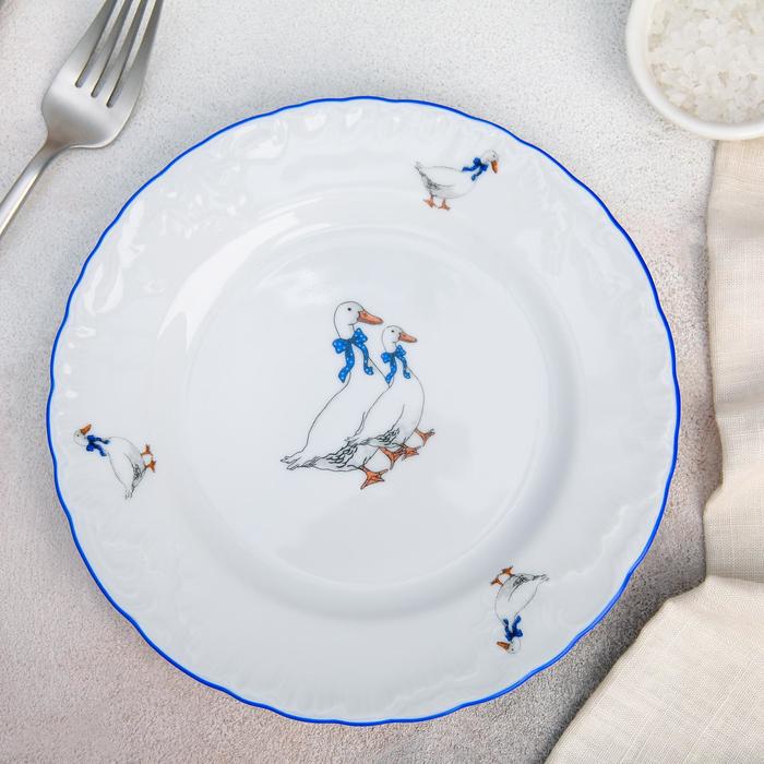 Тарелка десертная 19 см "Рококо. Гуси"