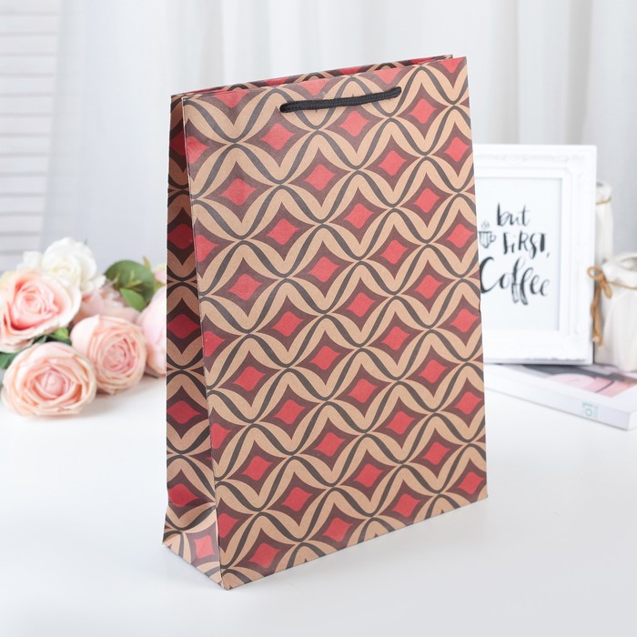 Пакет крафт "Ромбики" 24 х 8 х 33 см