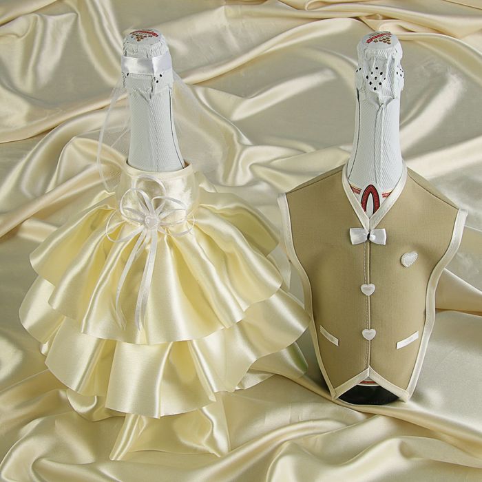 Украшение на шампанское «Свадебный вальс» кремовое