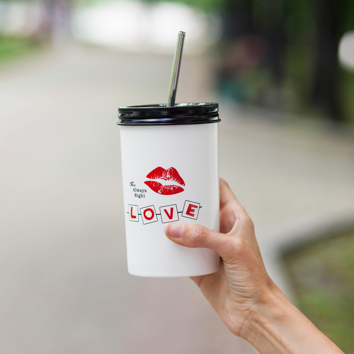 Кружка 480 мл "Всегда правы" с крышкой и соломинкой, цвета МИКС