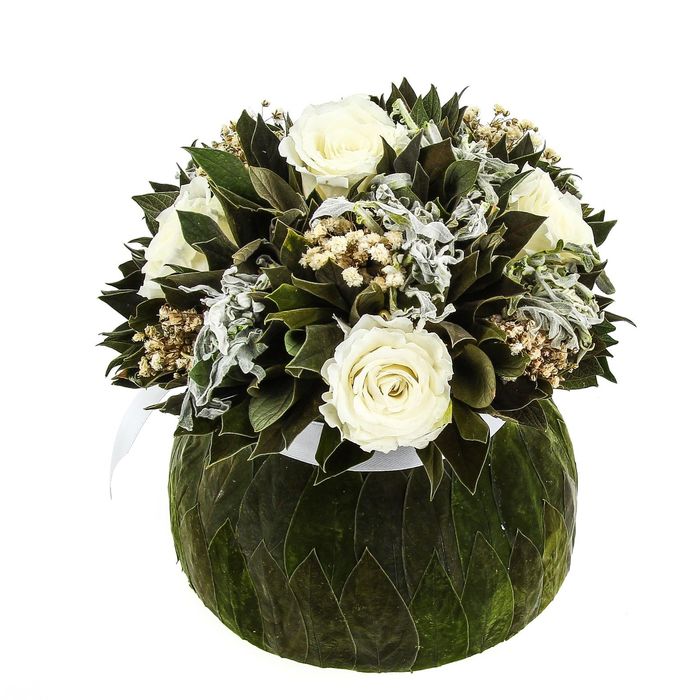 Декоративная композиция "Бомбоньер" средний, вельвет, 18 х 18 х 19 см, белый