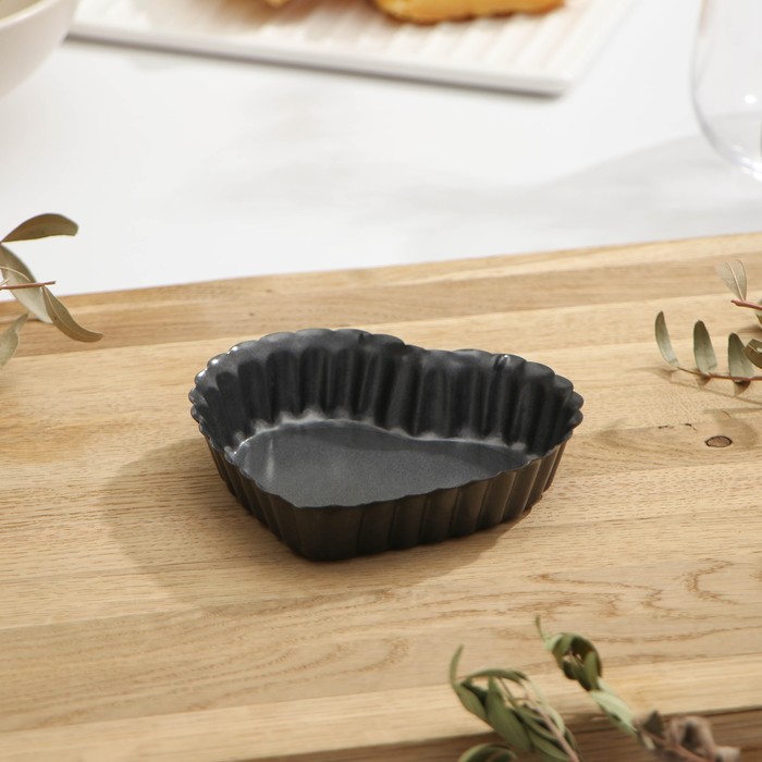 Форма для выпечки "Жаклин.Рифленое сердце", съемное дно, антипригарное покрытие