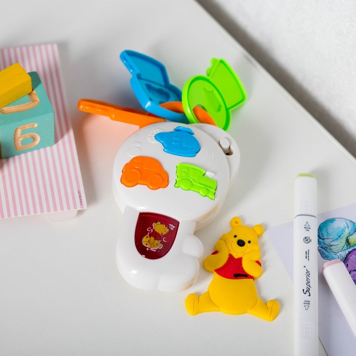 Брелок музыкальный, "МедвежонокВинни и его друзья", свет, звук