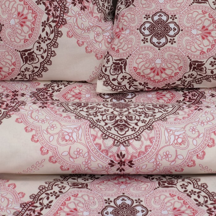 Постельное бельё "Этель" 1,5 сп., Тавира, размер 143х215 см, 150х214 см, 70х70 см - 2 шт., 100% хлопок, поплин, 125 г/м2