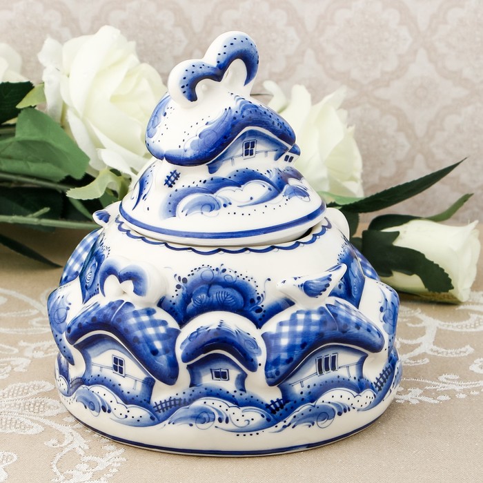 Сахарница «Деревня», гжель, кобальт, автор Исаев