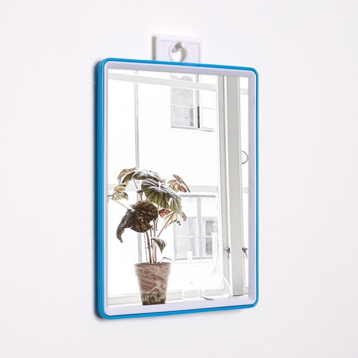 Зеркало складное-подвесное, зеркальная поверхность 13,5 × 18,5 см, цвет МИКС
