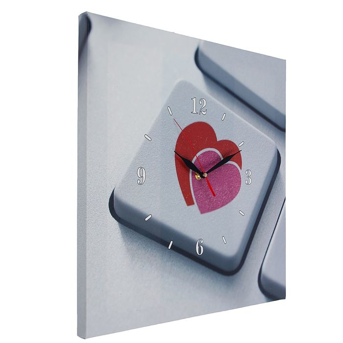 Часы настенные на холсте "Кнопка, два сердечка", 40х40 см