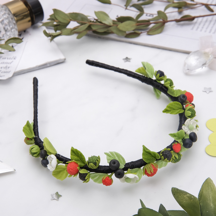 Ободок для волос ручной работы "Лесные ягоды"
