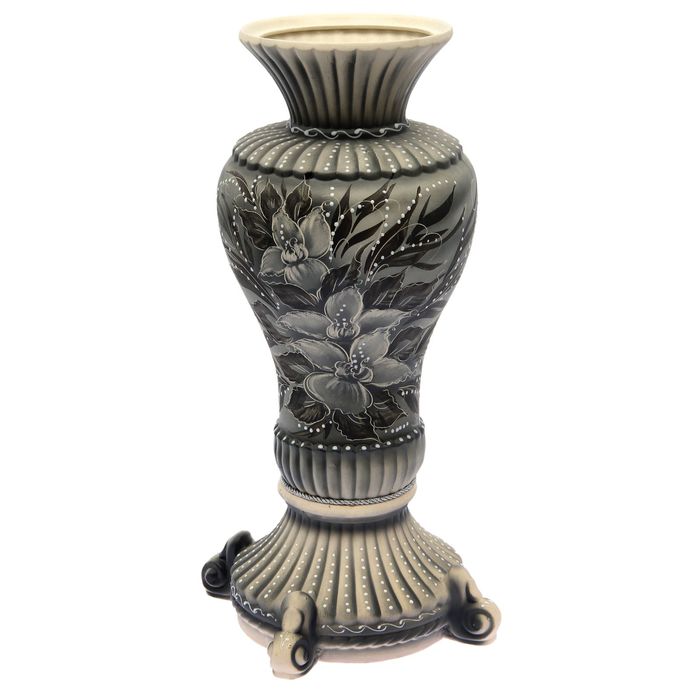 Ваза напольная "Аиша" жемчуг, цветы, серая