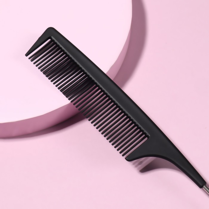 Расчёска антистатическая, с металлическим хвостиком, цвет чёрный