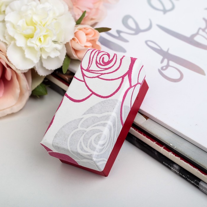 Коробка подарочная для конфет 8 х 4 х 3,5 см, розовая