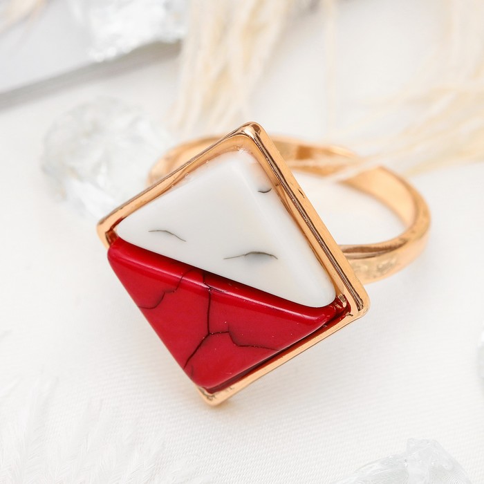 Кольцо "Инь и ян" прямоугольник, цвет красно-белый в золоте, размер 17,18,19 микс