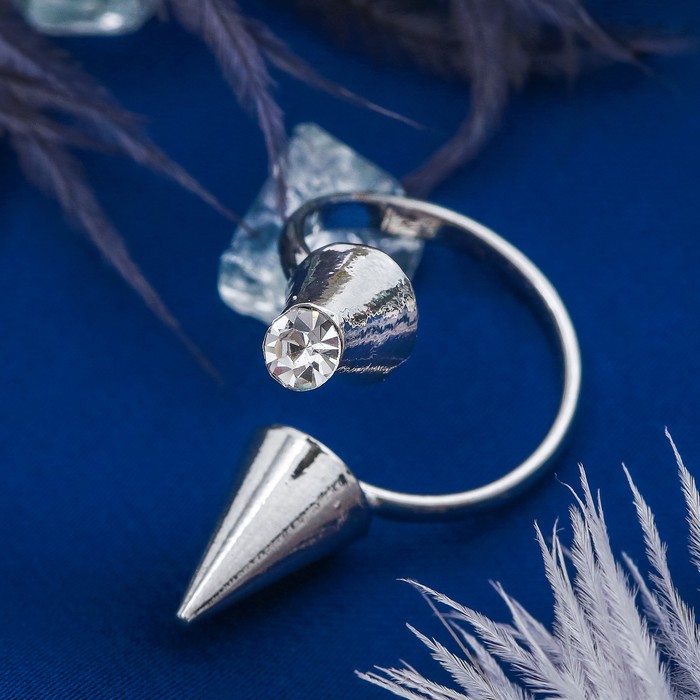 Кольцо на фалангу "Шип", цвет белый в серебре, безразмерное