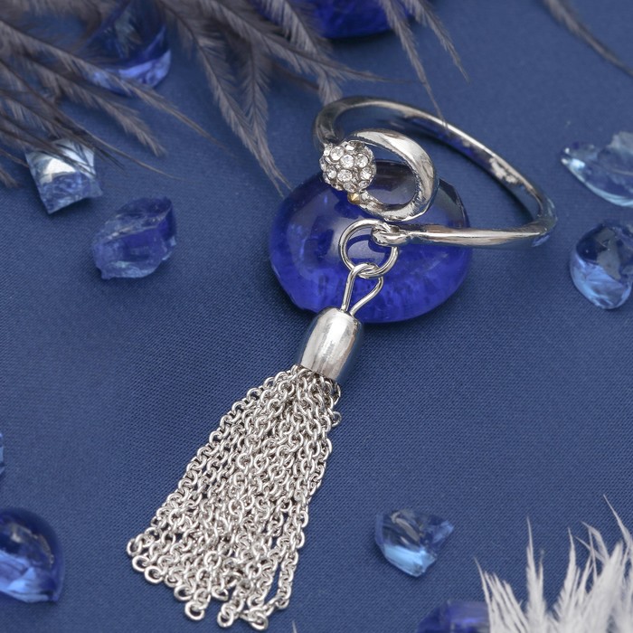 Кольцо "Кисть" классическая, цвет белый в серебре, безразмерное