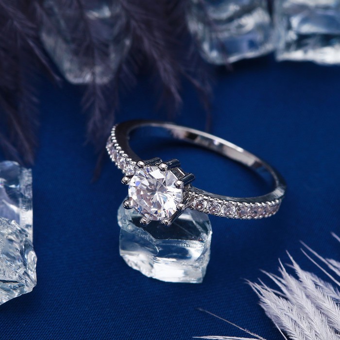 Кольцо "Циркон" венец, круг, цвет белый в серебре, размер 17, 18, 19 МИКС