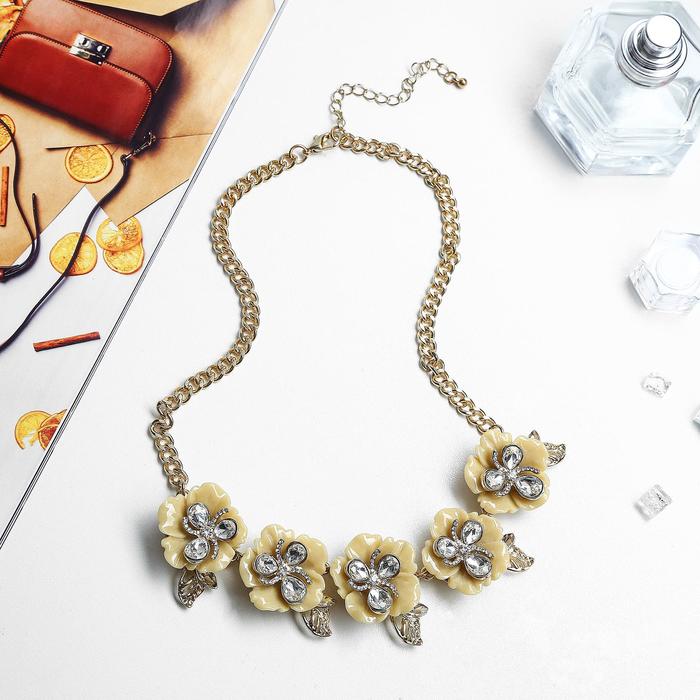 Колье "Цветочная роскошь" малое, цвет бежевый