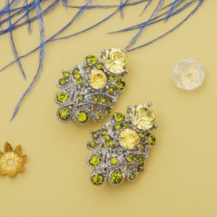 Клипсы "Абстракция", цвет жёлто-зелёный в серебре