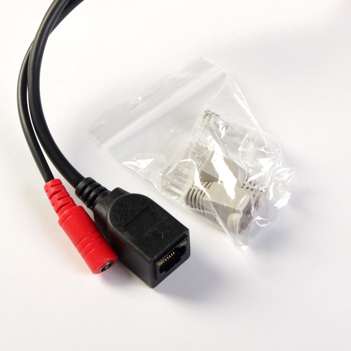 Видеокамера IP купольная SVplus SVIP-240, 1 Мп, 720 Р, ИК 25 м МИКС