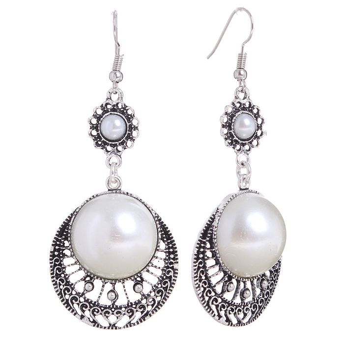 Серьги с жемчугом "Круг очарования", цвет белый в чернёном серебре