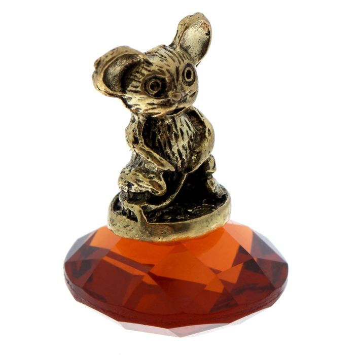 Сувенир-фигурка в кошелек на оранжевом камне "Мышка на монете"