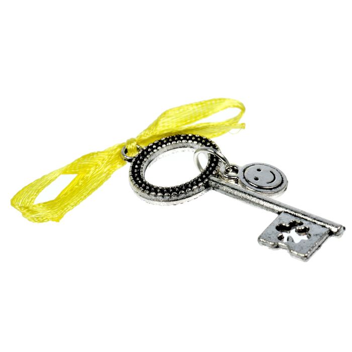 Ключ на подложке "От счастья"