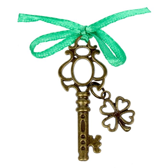 Ключ на подложке "К удаче"