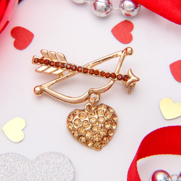 Брошь "Стрела амура", цвет янтарный в золоте