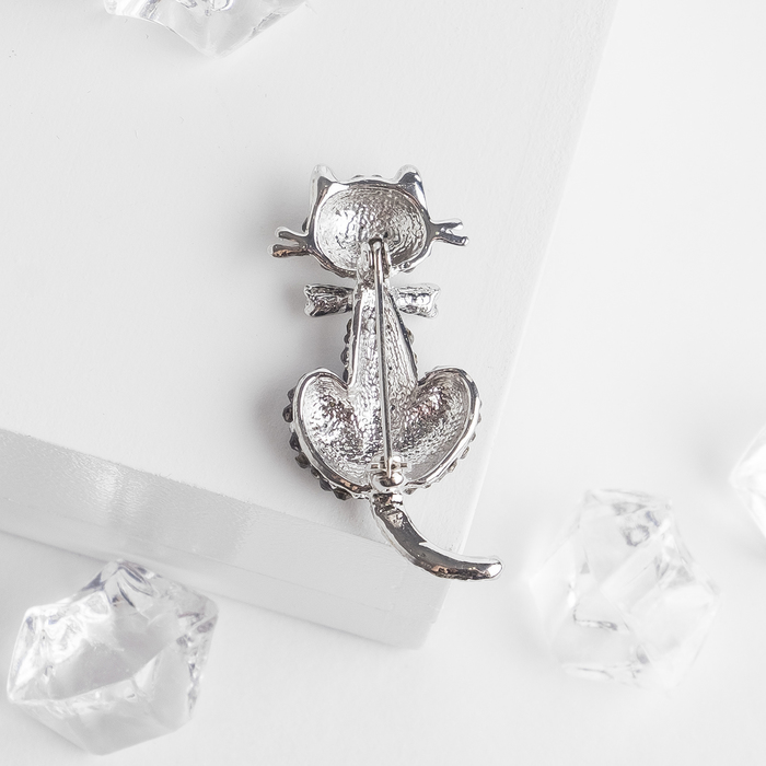 Брошь "Котик" отвернувшийся, цвет серый в серебре