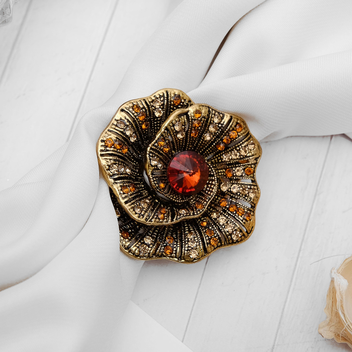 Зажим для платка "Цветок" роза, цвет янтарный в чернёном золоте