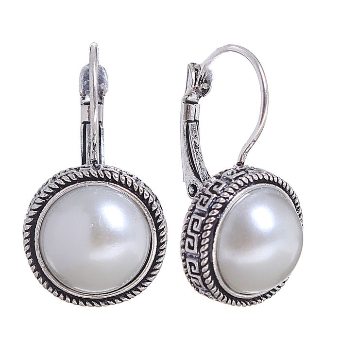 Серьги с жемчугом "Круг" узор, цвет белый в чернёном серебре