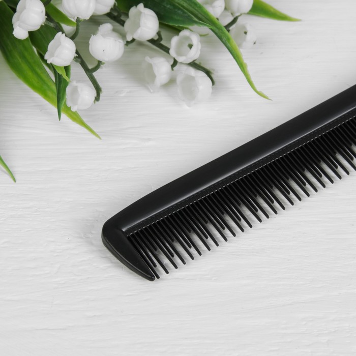 Расчёска с хвостиком комбинированная, цвет чёрный