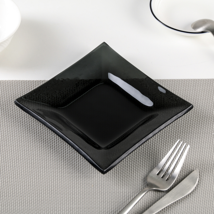 Тарелка 14х1,5 см "Стиль", цвет черный