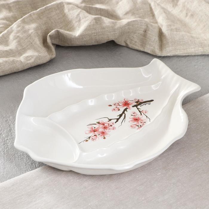 Менажница "Карась" белая, с деколью