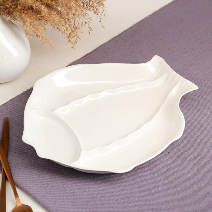 Менажница "Карась" белая