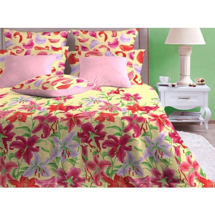 Постельное бельё «Лион ваниль/2» евро, размер 220х240 см, 200х220 см, 70х70 см-2 шт., 50х70 см-2 шт., бязь 142 г/м²