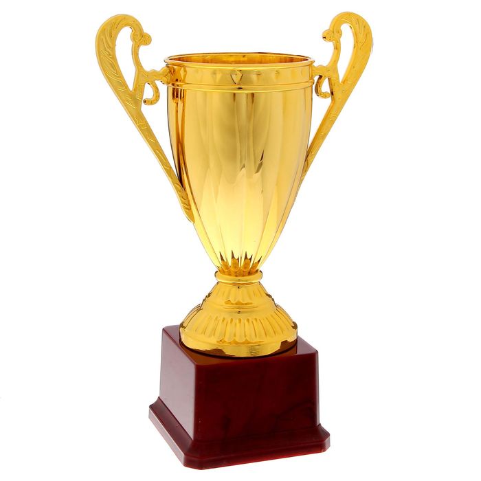 Кубок спортивный 090