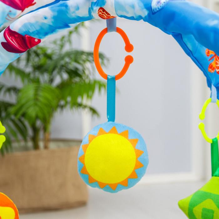 Коврик развивающий «Зверята», 85х85 см, дуги, 5 игрушек