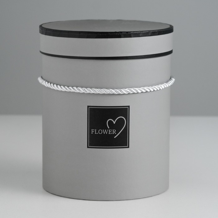 Коробка подарочная, белый, 14 х 14 х 18 см