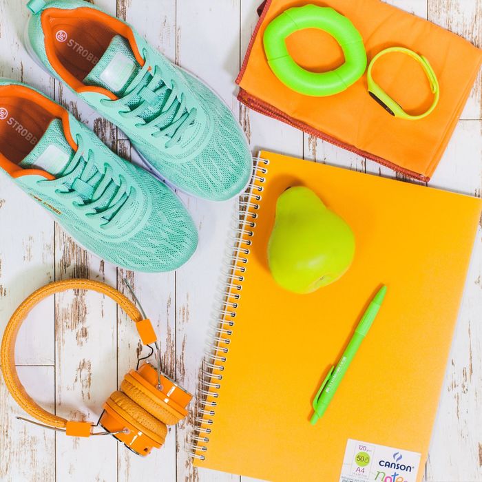 Наушники B-05, накладные, поддержка microSD, аккумулятор,