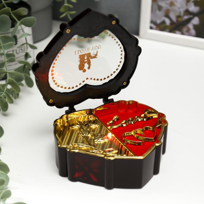 

Шкатулка музыкальная "Сердце" 12х10,5х4,7 см